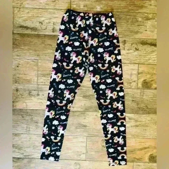 Lot of 2 leggins best fit women small or youth XL - Picture 3 of 6